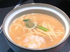 海鲜炝锅面-鑫悦诚府·新鲁菜·餐厅(趵突泉店)