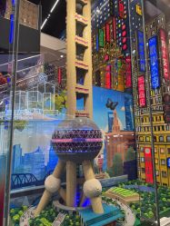 -乐高品牌旗舰店(人民广场店)