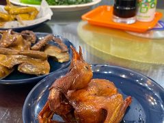 招牌妙龄鸽-煲煲掂风味煲仔饭餐厅(西区店)