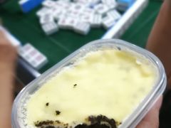 -蜜蜂小象·榴莲千层蛋糕(时代汇11栋店)
