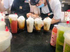 -奈雪的茶(凯德新都心店)