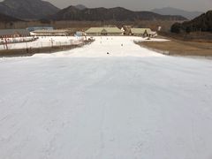 -十三陵雪世界滑雪场
