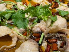 -蔼若春.传承三十年云南菜(金碧公园店)