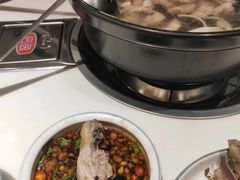 -东椰·海南椰子鸡火锅(朝阳门店)