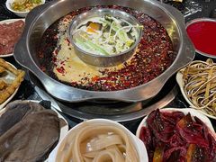 -储奇门鳝鱼火锅(总店)