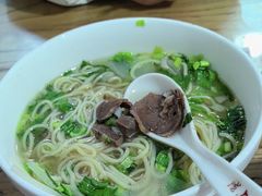 -陇上全荟兰州传统牛肉面(延吉路店)
