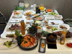 -庖丁兄弟干式熟成牛排自助餐厅(仁恒伊势丹店)