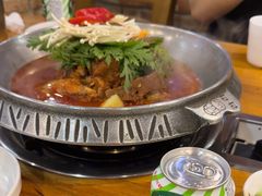 -喇喇排骨火锅·传统韩式脊骨汤(望京西园总店)
