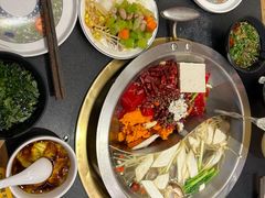 -沸炉重庆老火锅(军事博物馆店)