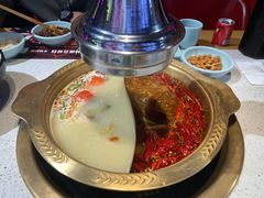 -麻辣英雄重庆火锅(二城广场店)