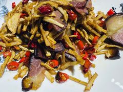 萝卜干炒腊味-回家湘菜馆(浮山后店)