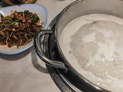 -粤顺渔坊·中山脆肉鲩火锅(清湖店)
