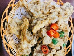 炸蘑菇-汉思肴 热面皮(虬江路店)
