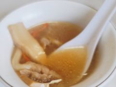 -菌之家·专业纯野生菌火锅·特色炒菌