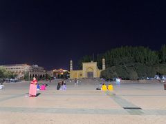 -艾提尕尔清真寺