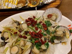 -老东镇啤酒屋海鲜加工·蒸汽海鲜·海鲜烧烤(台东店)