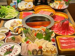 -牛YO寿喜烧·铁板烧和牛火锅自助(市府恒隆店)