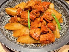 萝卜焖牛腩-鱼乐轩·俄罗斯海鲜直供餐厅(群力店)