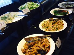 -唐拉雅秀酒店-西锦汇空中BBQ·思创餐厅
