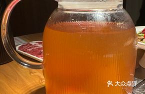Freshly Boiled Bamboo Sugar, Lotus Root, and Phragmites Root Drink