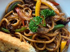 黑椒牛柳炒意面-魏斯理汉堡(西安沣东吾悦店)