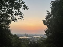 -紫金山山顶公园