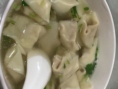 -周震馄饨