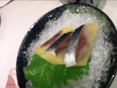 双色希鲮鱼刺身-羽寿司(东方宝泰店)