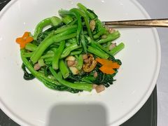 -鸿星花园酒家(银亿家园店)