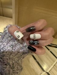 -阿噶西美甲美睫