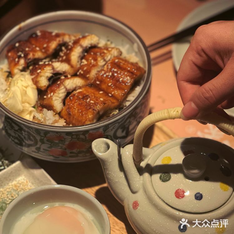 杭州美食[礼花]升级版山葵家给你更高级的用餐体验