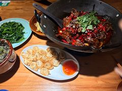 -先启半步颠.川菜.小酒馆(宝安坪洲店)