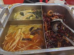 -鸡遇虾煲干锅火锅(小寨金莎店)