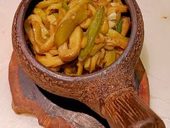 -佬麻雀·新湘菜(珠海金发购物中心店)