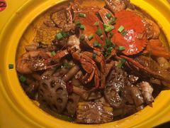 -多嘴超级肉蟹煲(杉杉国潮主题店)