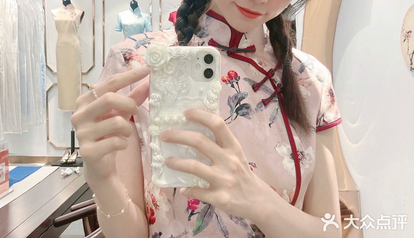 🆘旗袍一穿梦回民国年间|成都旗袍私人定制