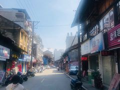 -街头顶黄记馄饨王(中山中路店)