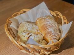 杏仁羊角-麦田工坊(月湖店)