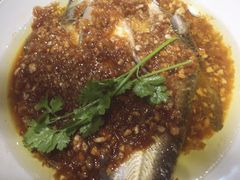 油浸鱼-老闵田螺馆·南昌特色小炒(梦时代店)