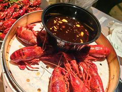 -巴厘龙虾·榜首油焖大虾(音乐学院·沿江酒馆店)