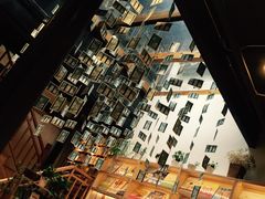 -猫的天空之城概念书店(杭州南宋御街店)