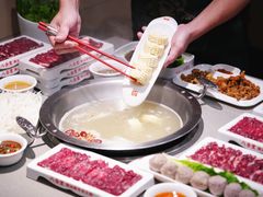 -八合里牛肉火锅(上海世茂广场店)