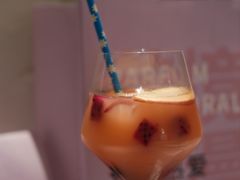 女神水果茶-晶雅花园西餐厅(南京首店)