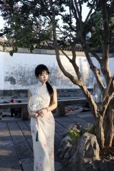 -一揽芳华汉服旗袍体验馆(拙政园店)