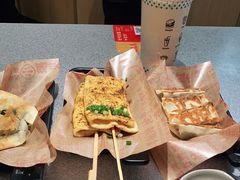 -遇见小面(东方宝泰店)