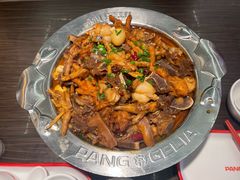 -胖哥俩肉蟹煲(河北勒泰购物中心店)
