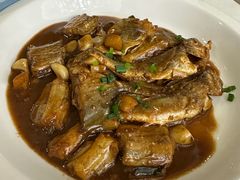 红烧杂鱼-名甬鲜坊·宁波海鲜(爱琴海店)