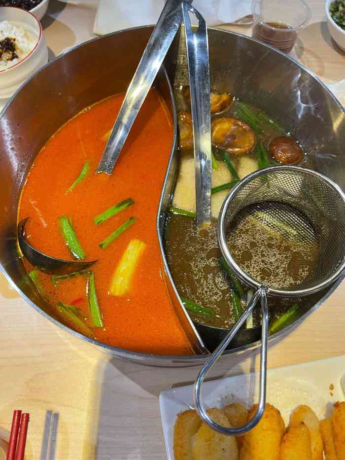 新大新豆米火锅(南国花锦店)-"豆米火锅一直是贵阳人的最爱,每次去她
