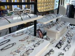 -一代眼镜·蔡司配镜(浦东大拇指广场店)