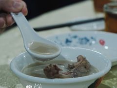 -红旗山庄(圭峰山店)